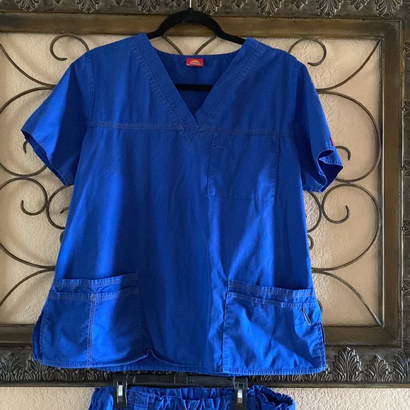 SOLD - Picture 2 of 3